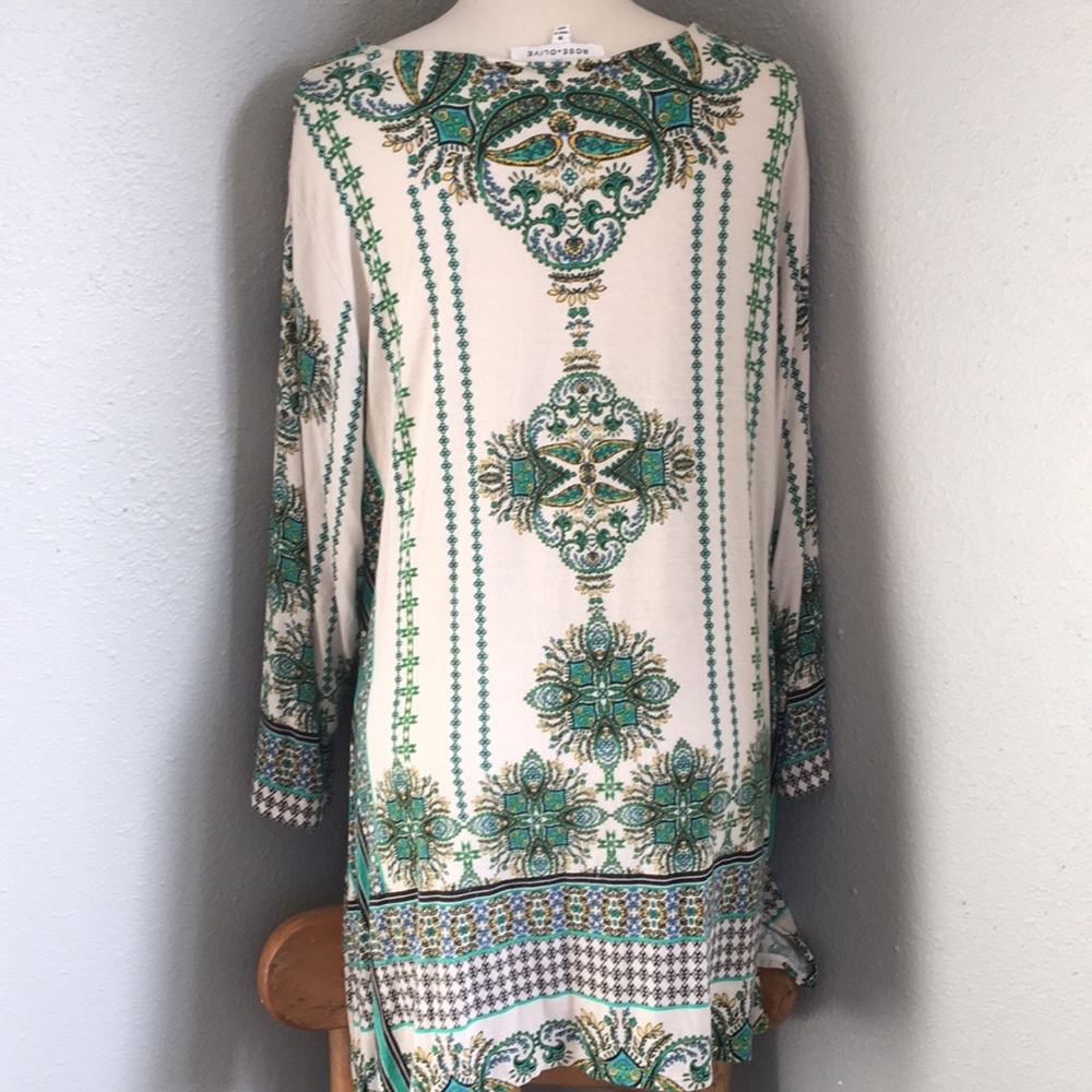 Rose and olive top
